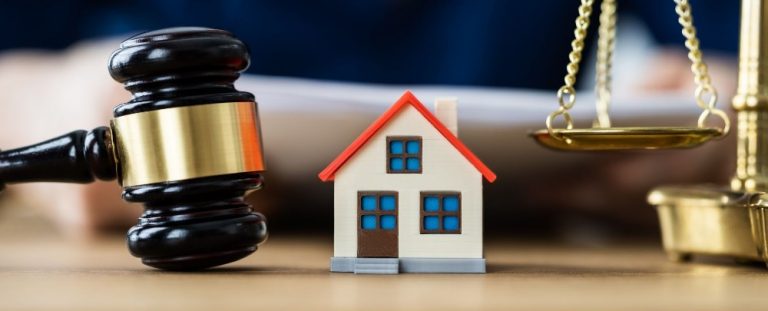 How do home auctions work