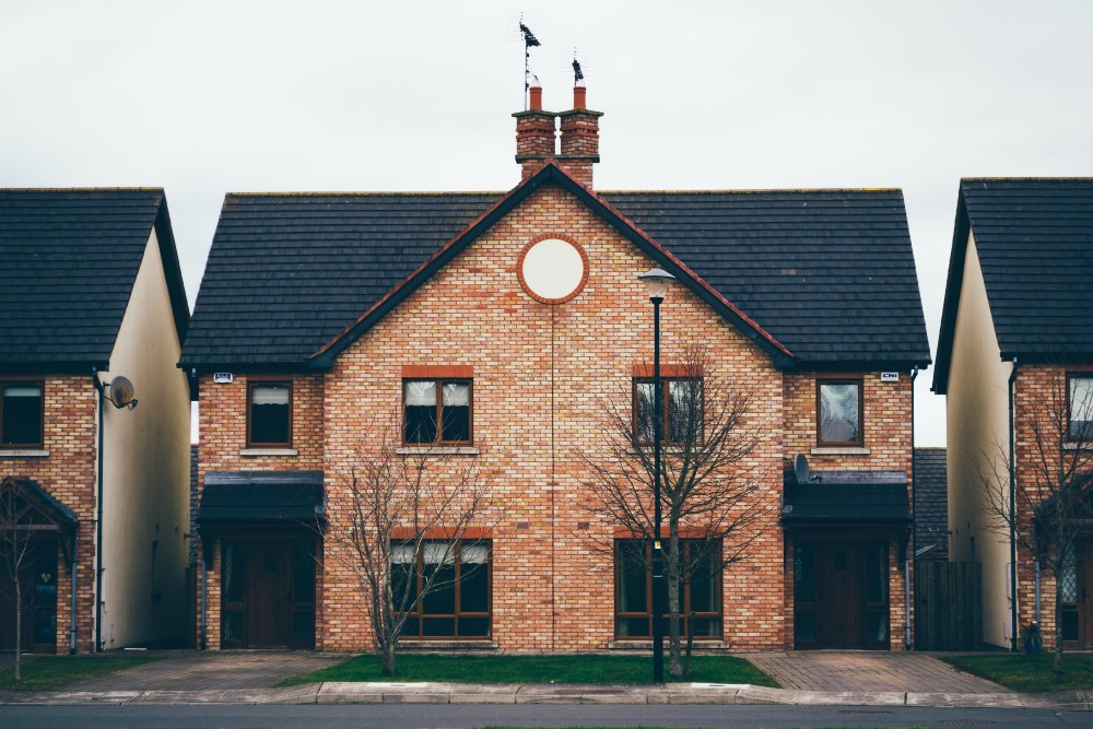 Facebrick house