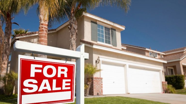 The Ultimate guide to house hacking