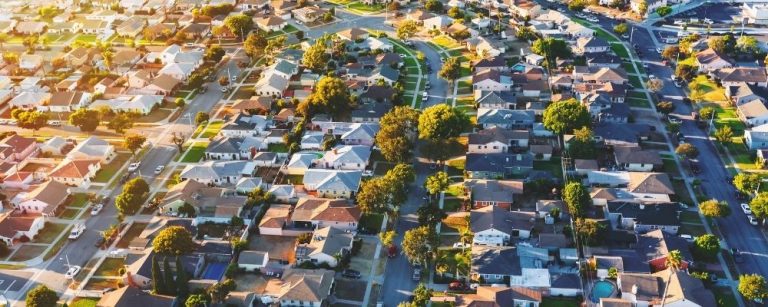 Bird Dogging vs Wholesaling