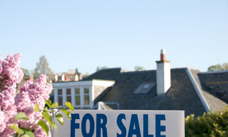 How to sell a distressed property