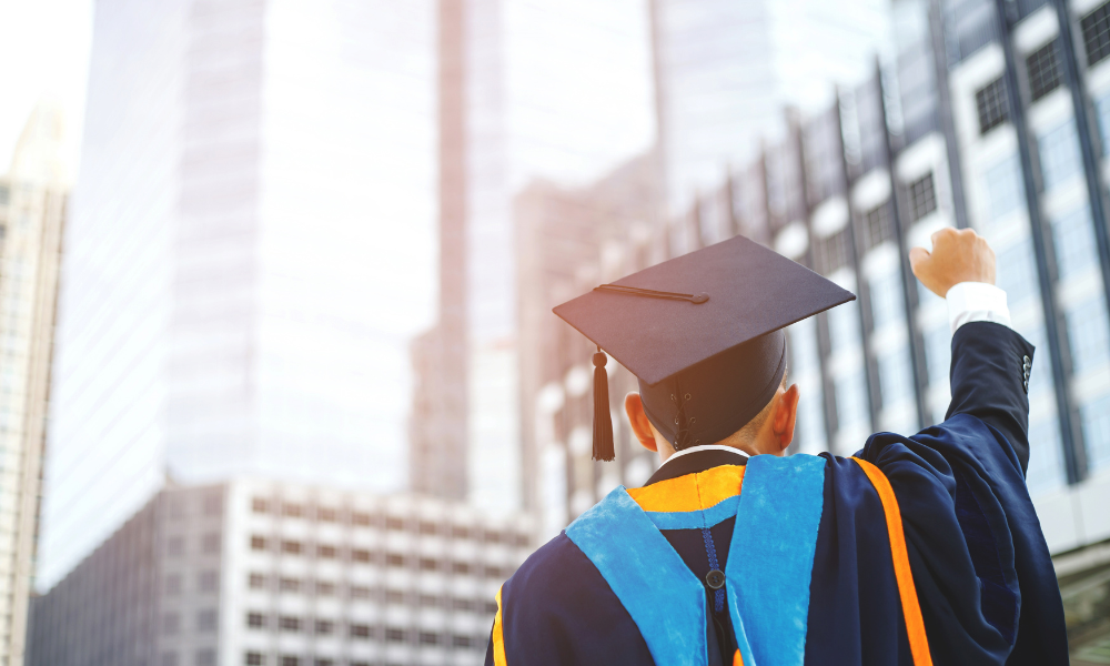 Do You Have To Go To College For Real Estate?